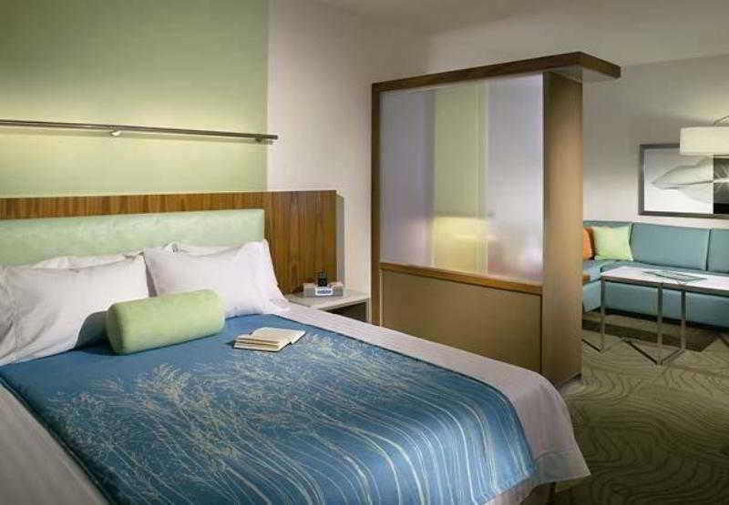 Springhill Suites Scottsdale North Room photo